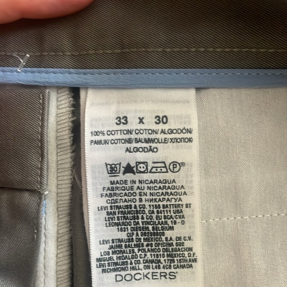 Men’s Pants - Picture 2 of 4